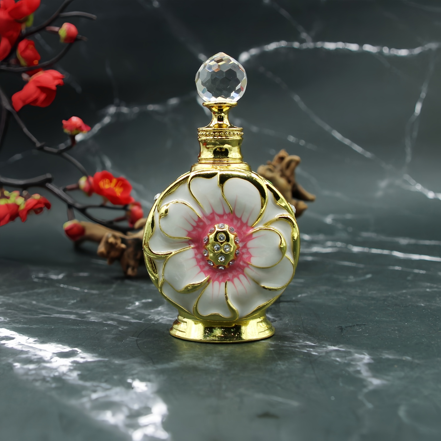 Swiss Arabian Luxury Products  - Perfume Aroma Fragrance のレビューと価格
